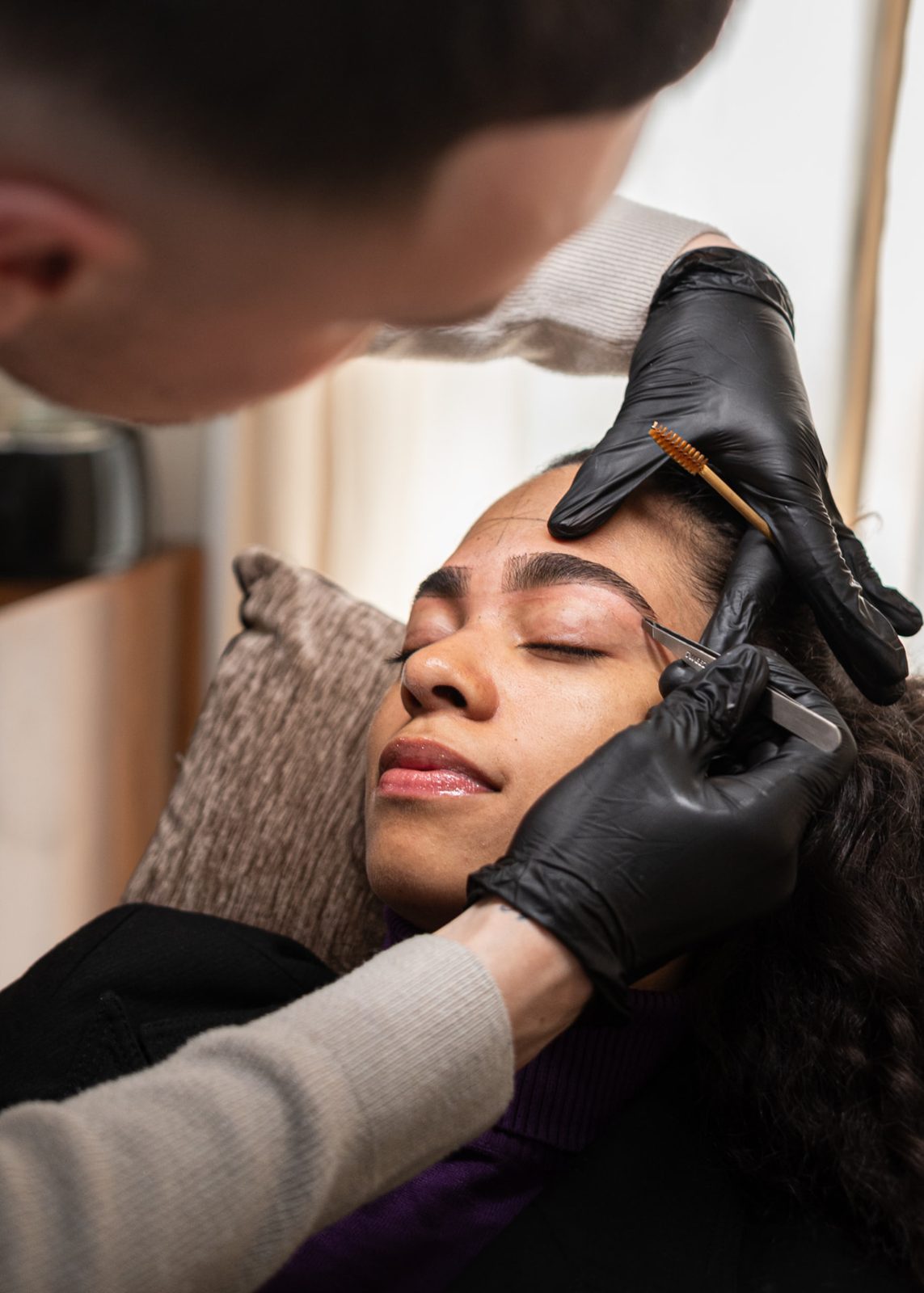 Brow Wax, Thread, Tint & Lift